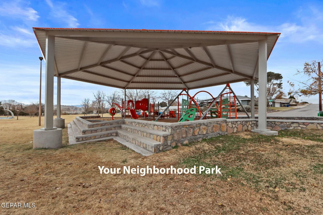 Photo of 4209 NORFOLK Lane