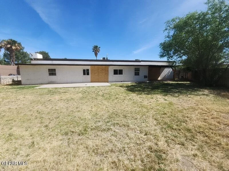 Photo of 129 SERRANIA Drive