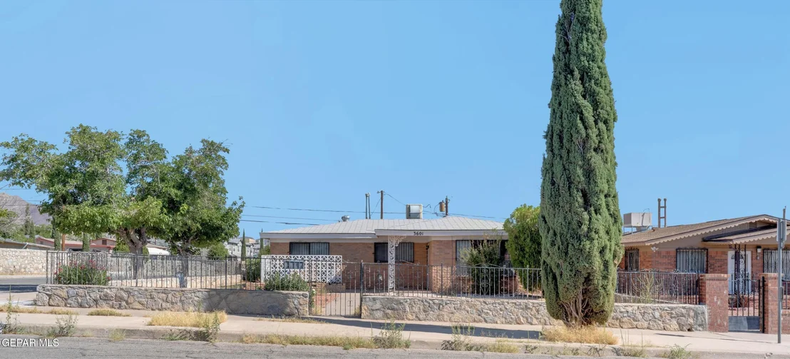 Photo of 3601 Truman Avenue