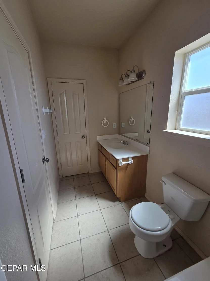 Photo of 10400 SILVERCLOUD Drive
