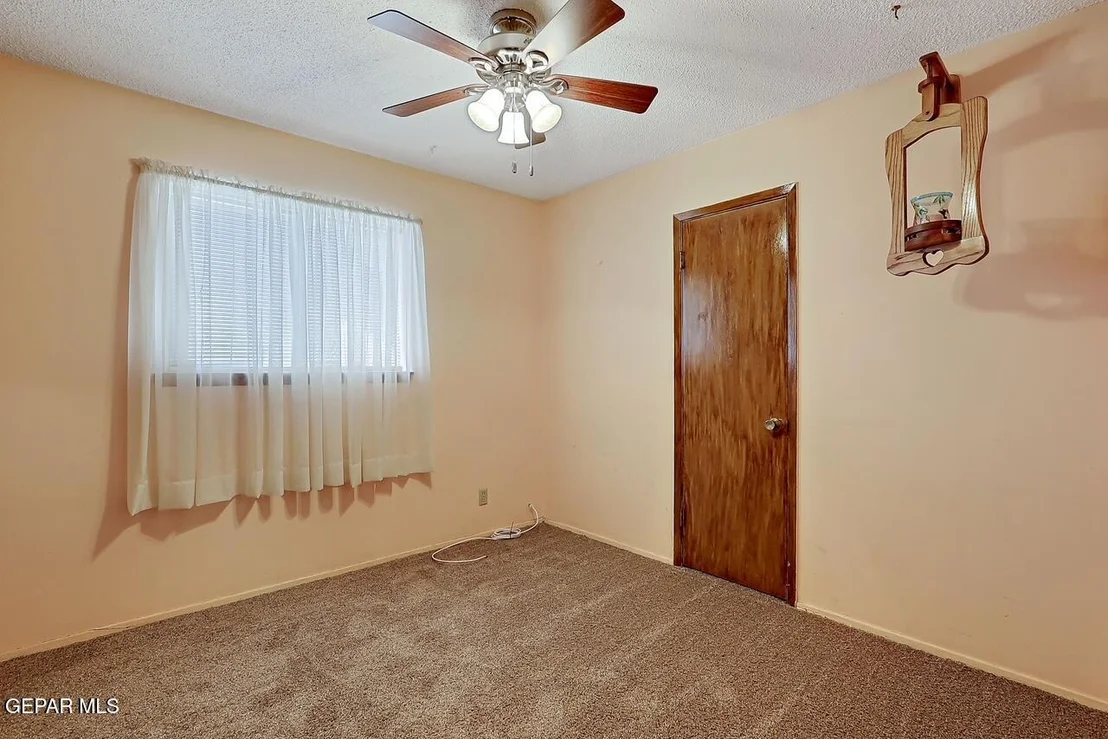 Photo of 5013 Debeers Drive