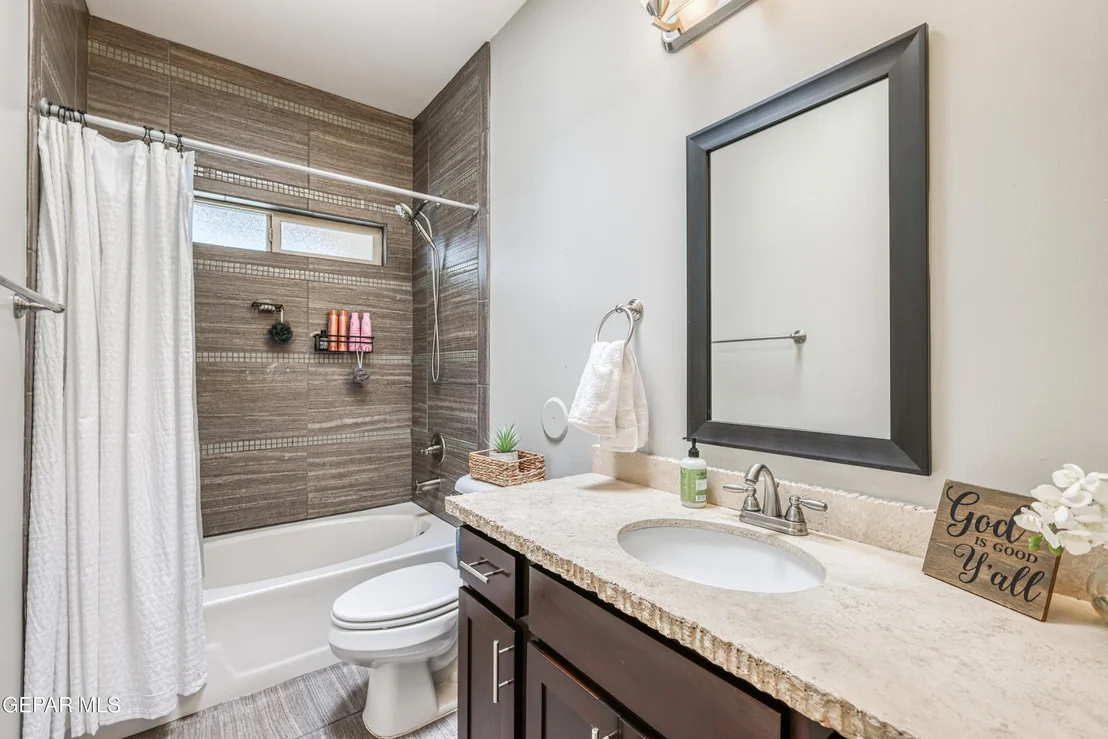 Photo of 2100 ROBERT DRENNAN Place