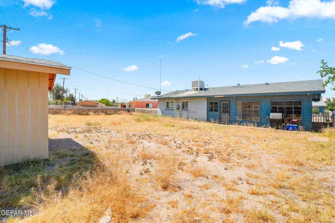 Photo of 7609 VERONA Circle