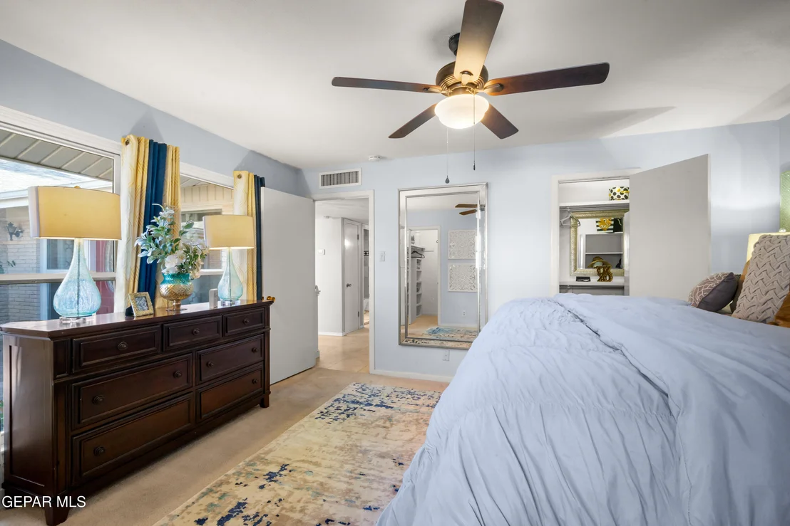 Photo of 8820 DIRK Court