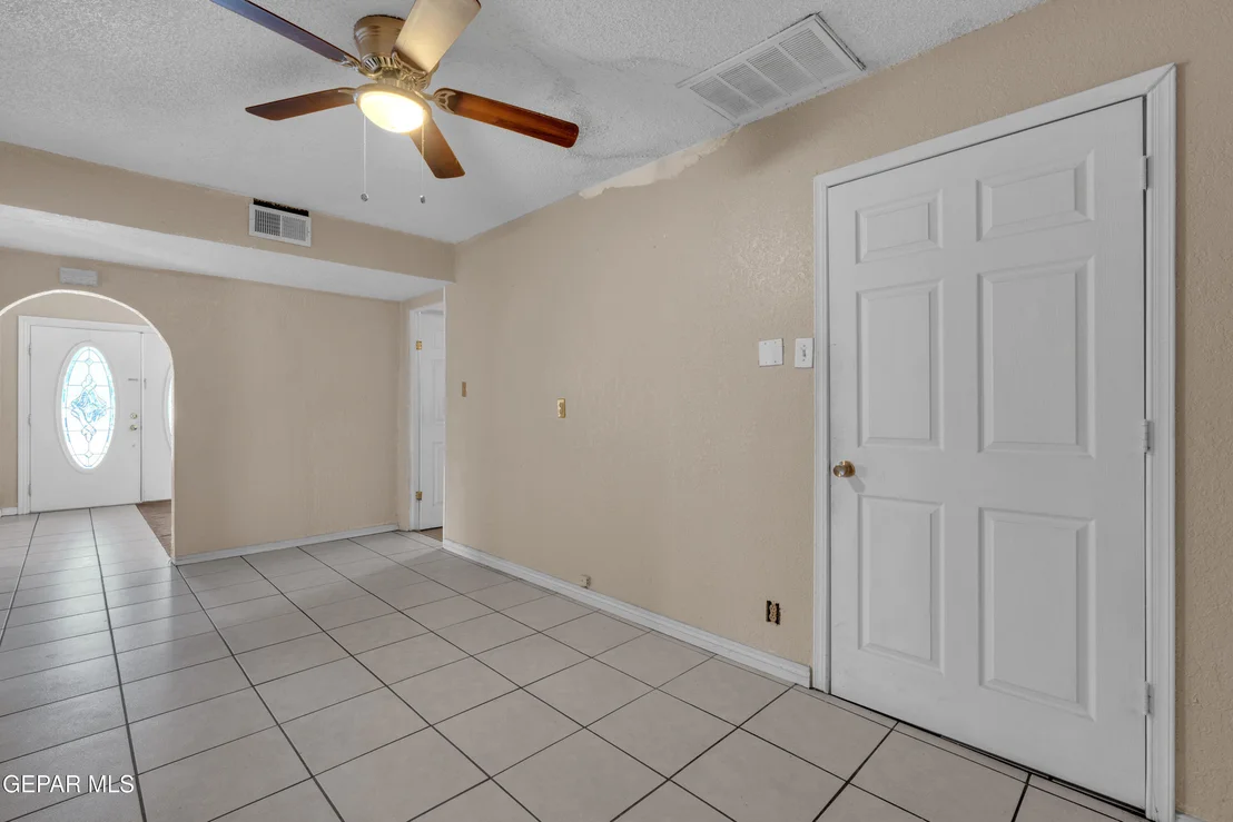 Photo of 240 PRINCETON Way