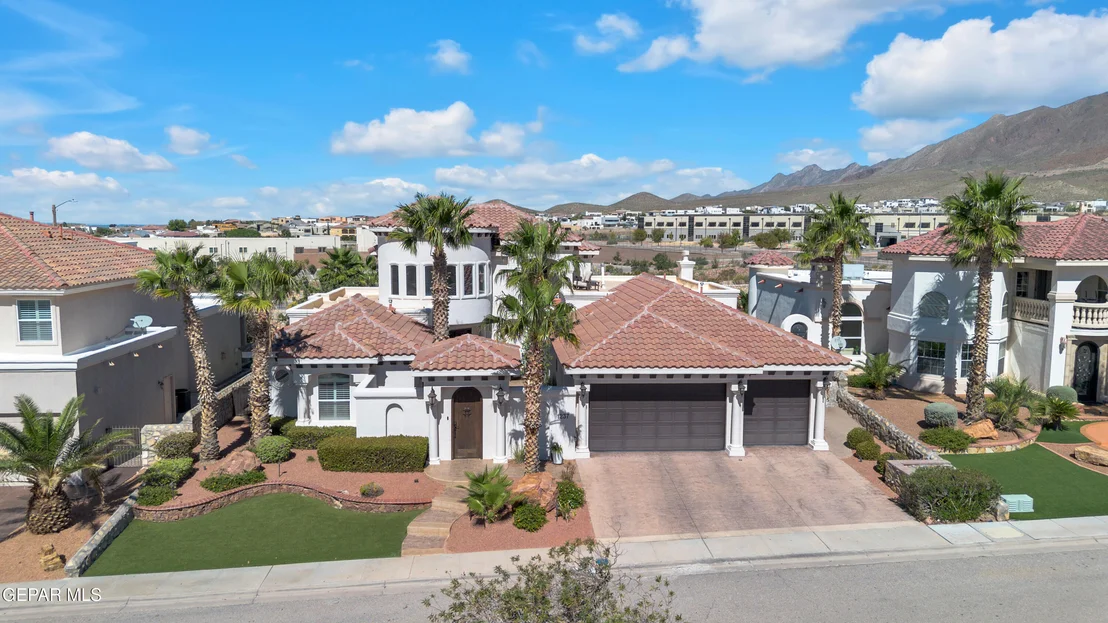 Photo of 1237 CALLE LAGO