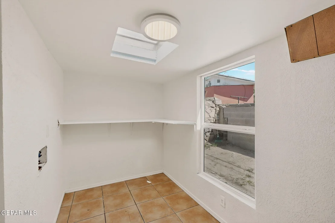 Photo of 766 FREDERICK Road