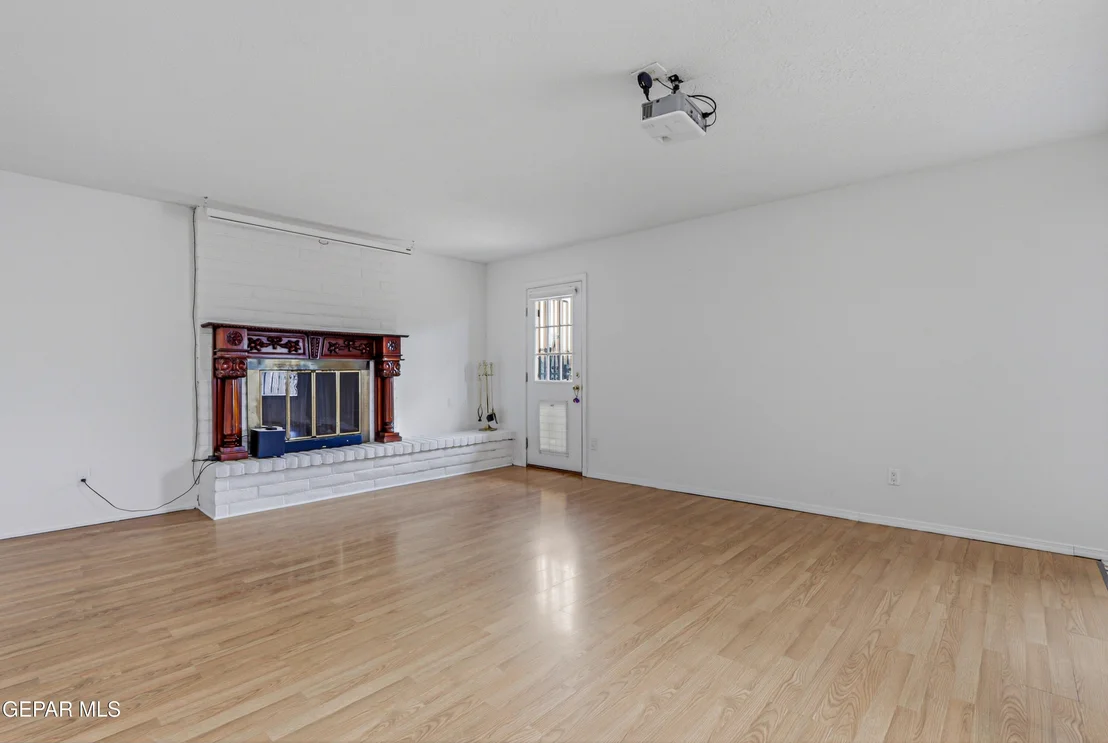 Photo of 1501 JERRY PATE Place