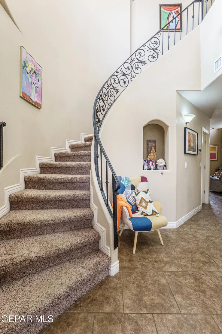 Photo of 5565 MIKE VANE Drive