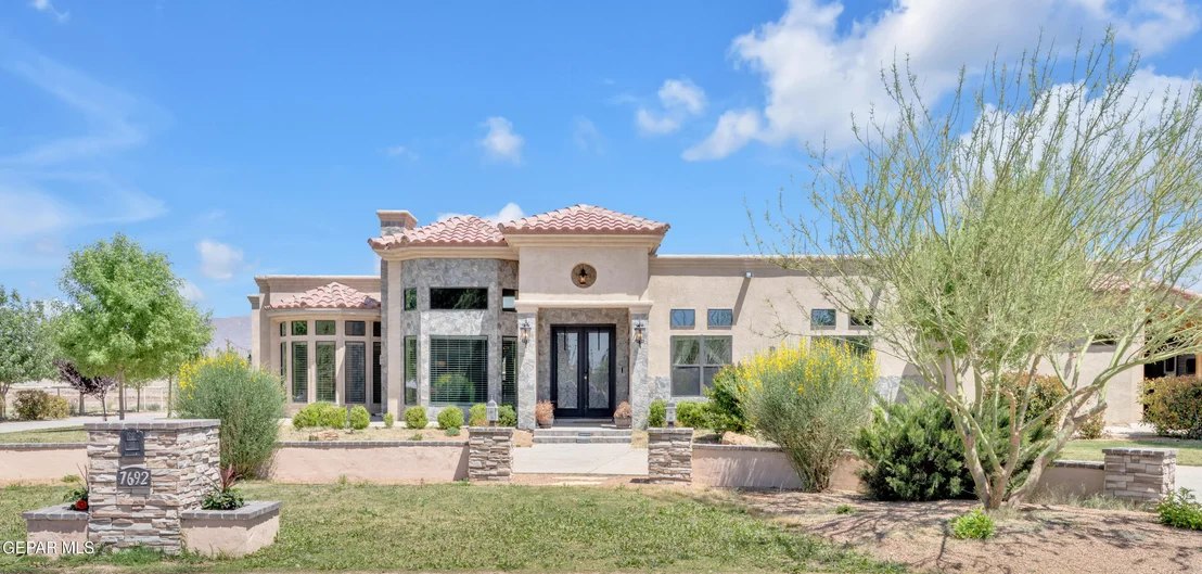 Photo of 7692 River View Drive