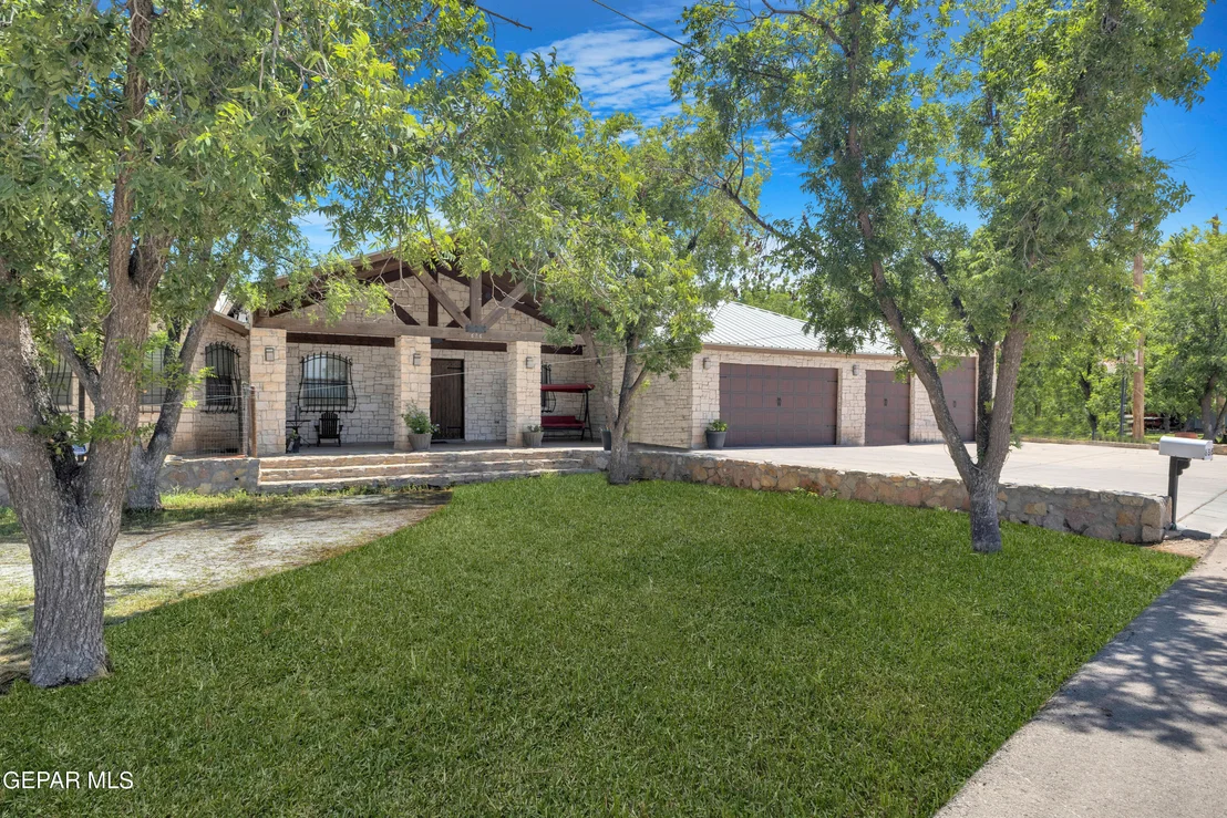 Photo of 636 Keagle Road