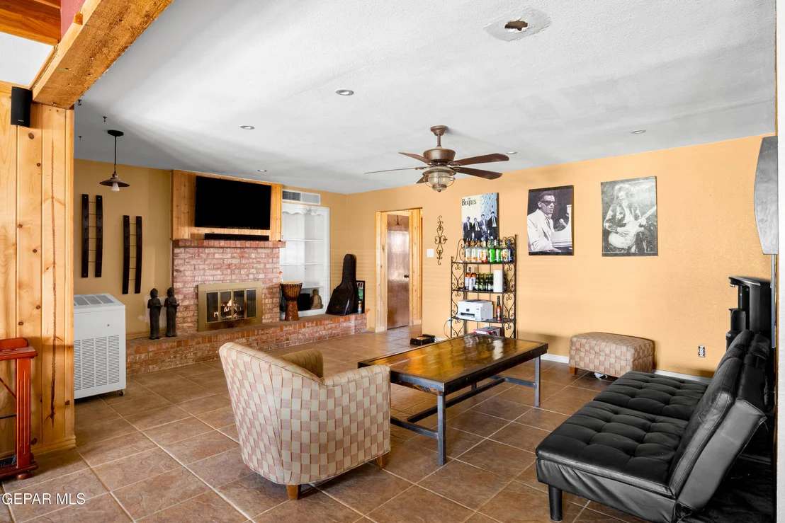 Photo of 2021 Oceanside Drive