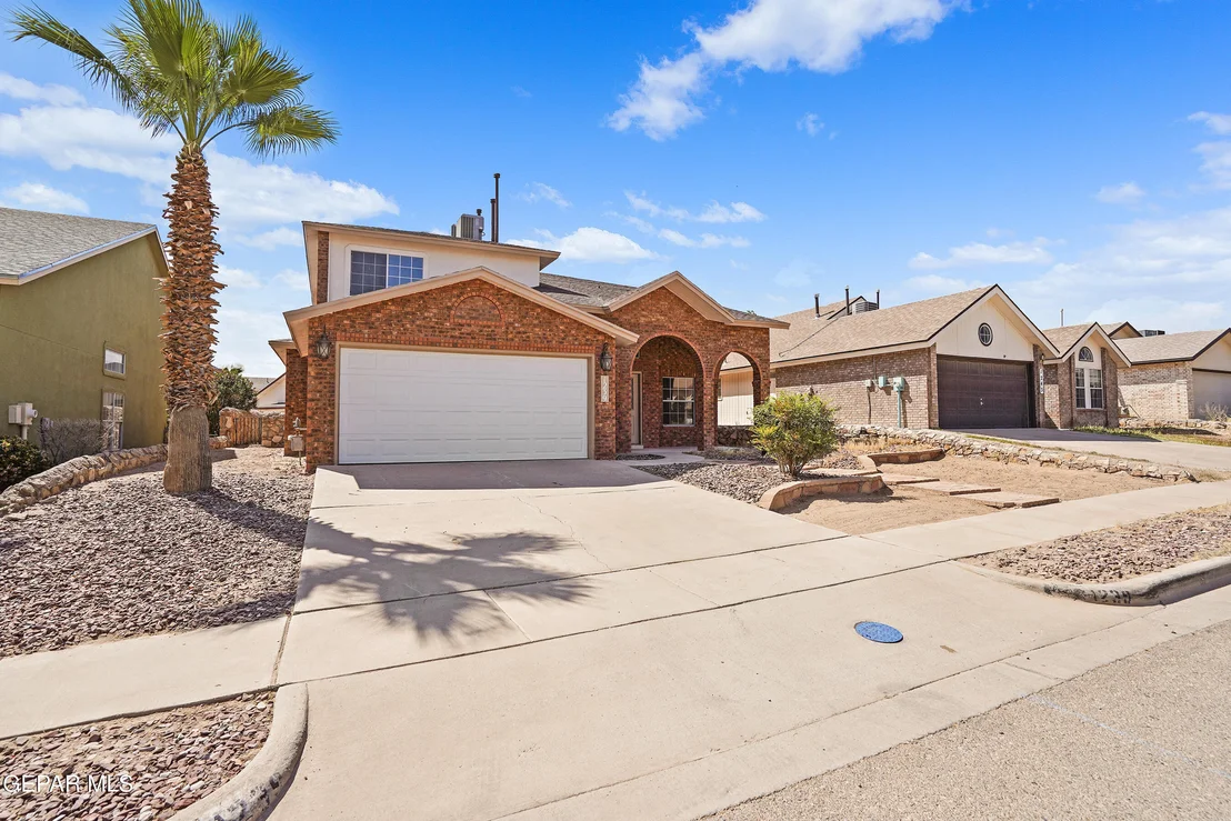 Photo of 1239 VIKKI CARR Lane