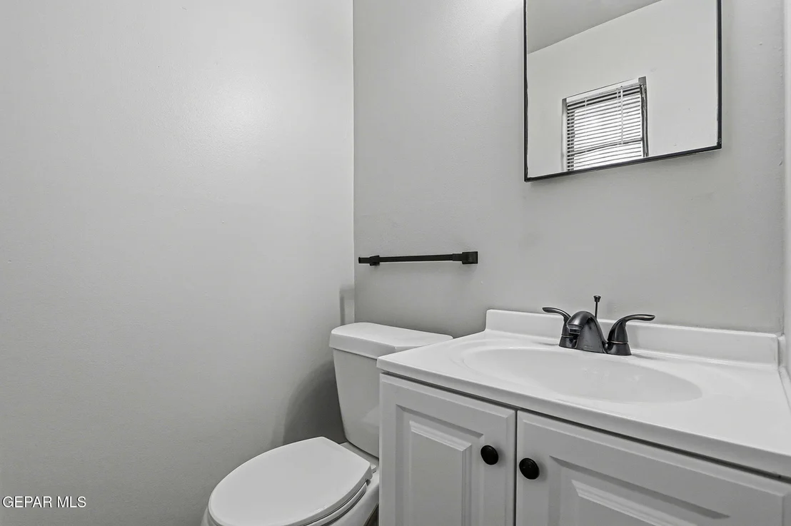 Photo of 5708 LEXINGTON Drive