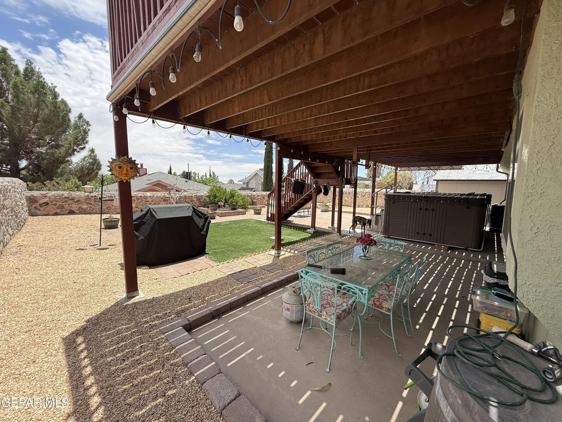 Photo of 7108 CANYON RUN Drive