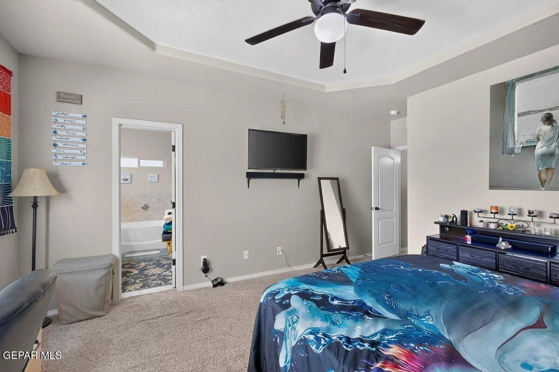 Photo of 14228 FABLED POINT Avenue