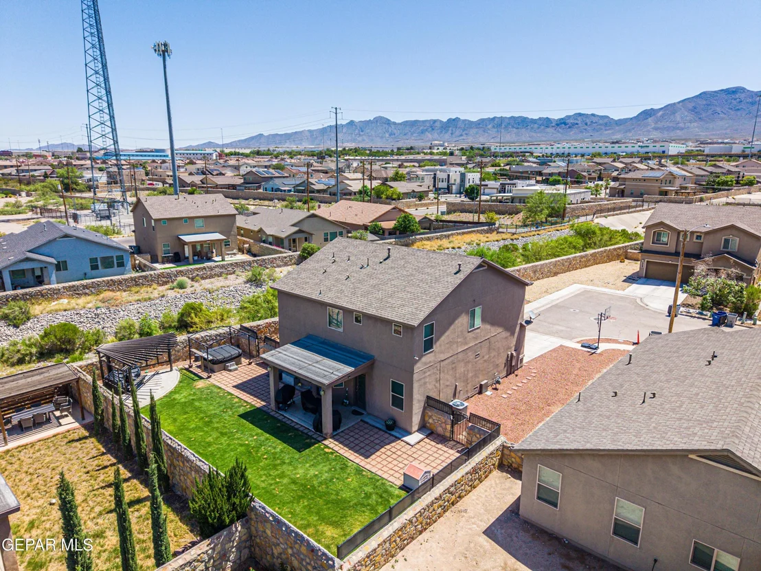 Photo of 6553 GEYSER Drive