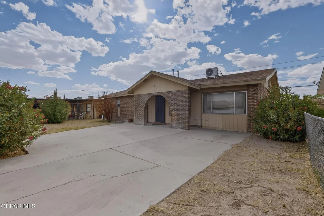 Photo of 917 MARIGOLD Way