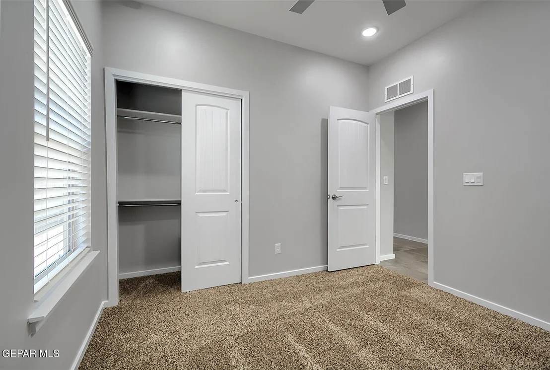 Photo of 3820 COURSE Street