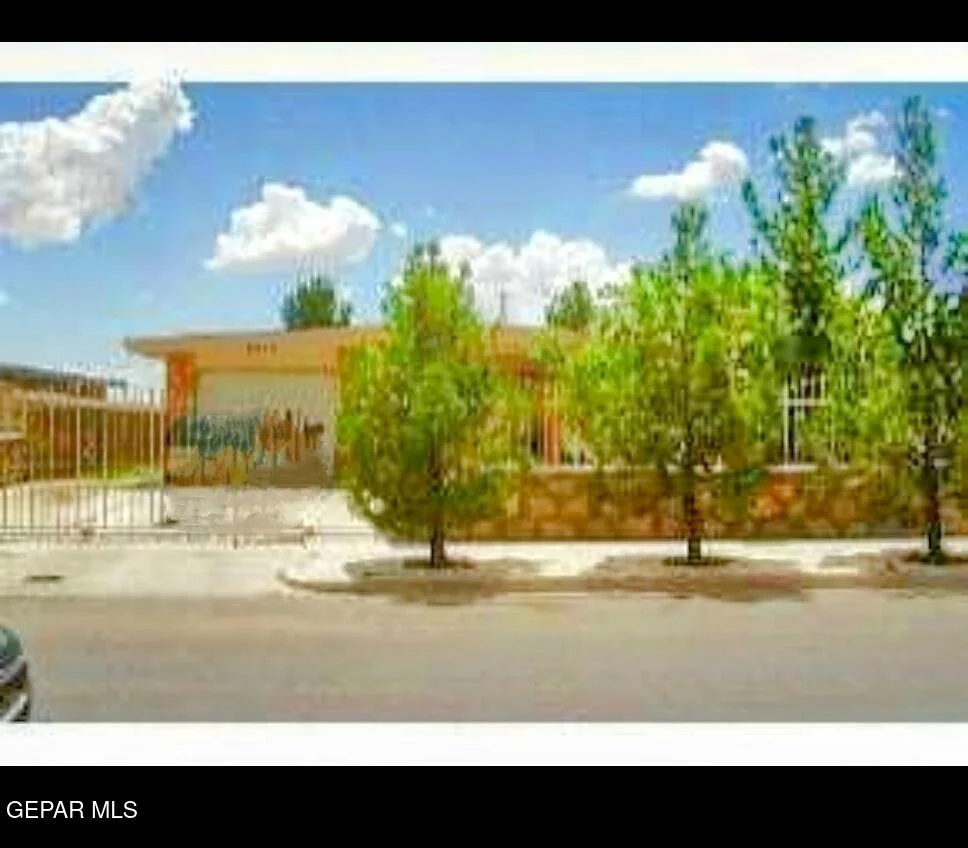 Photo of 6230 Arch Bridge Drive
