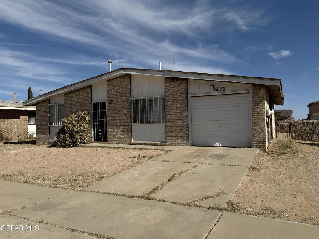 Photo of 6676 Tiger Eye Drive