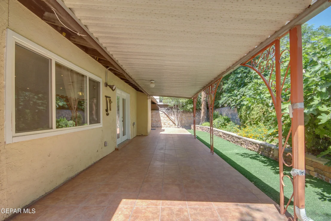 Photo of 10641 PARK VIEW Circle