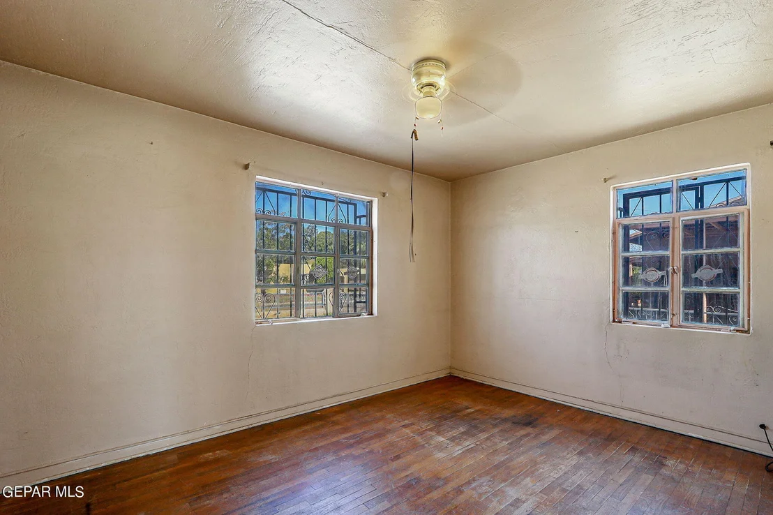 Photo of 8056 Carpenter Drive
