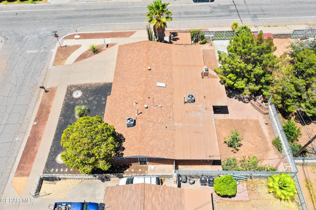 Photo of 9501 MCINTOSH Drive