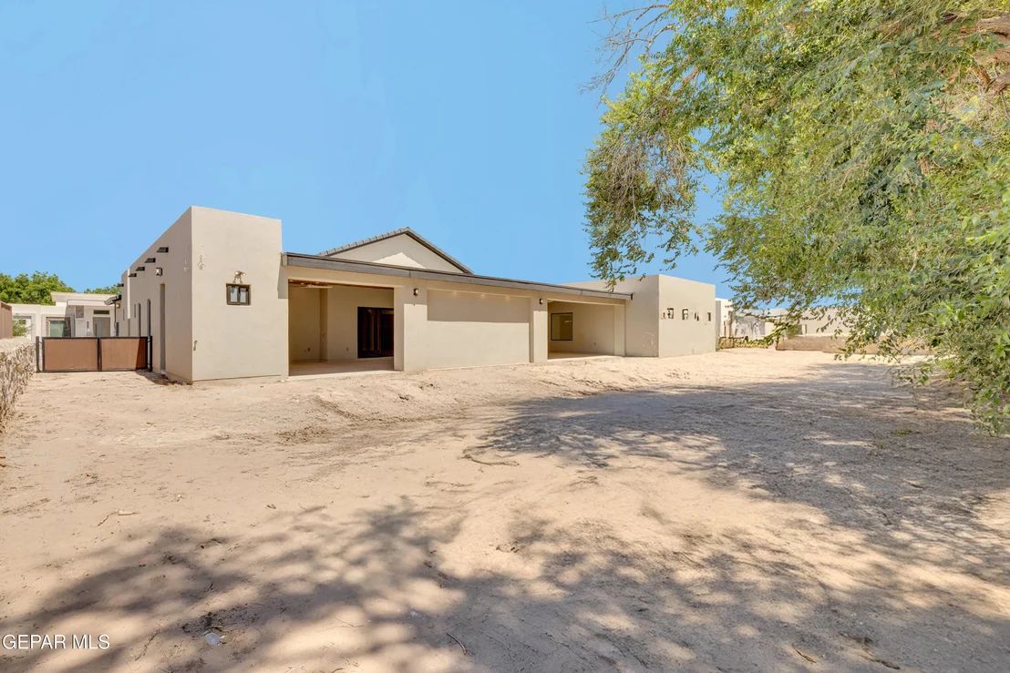 Photo of 6407 CADENCE RIVER Drive