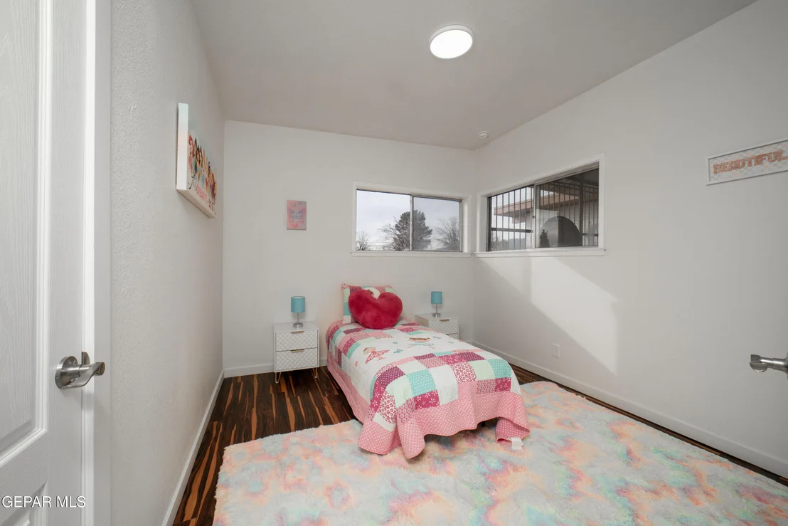 Photo of 5107 HARLAN Drive