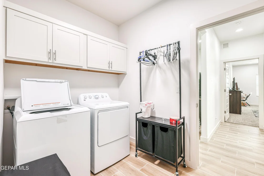 Photo of 7409 Enchanted Point Drive