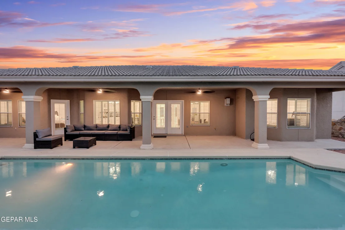 Photo of 6337 FRANKLIN RED Drive