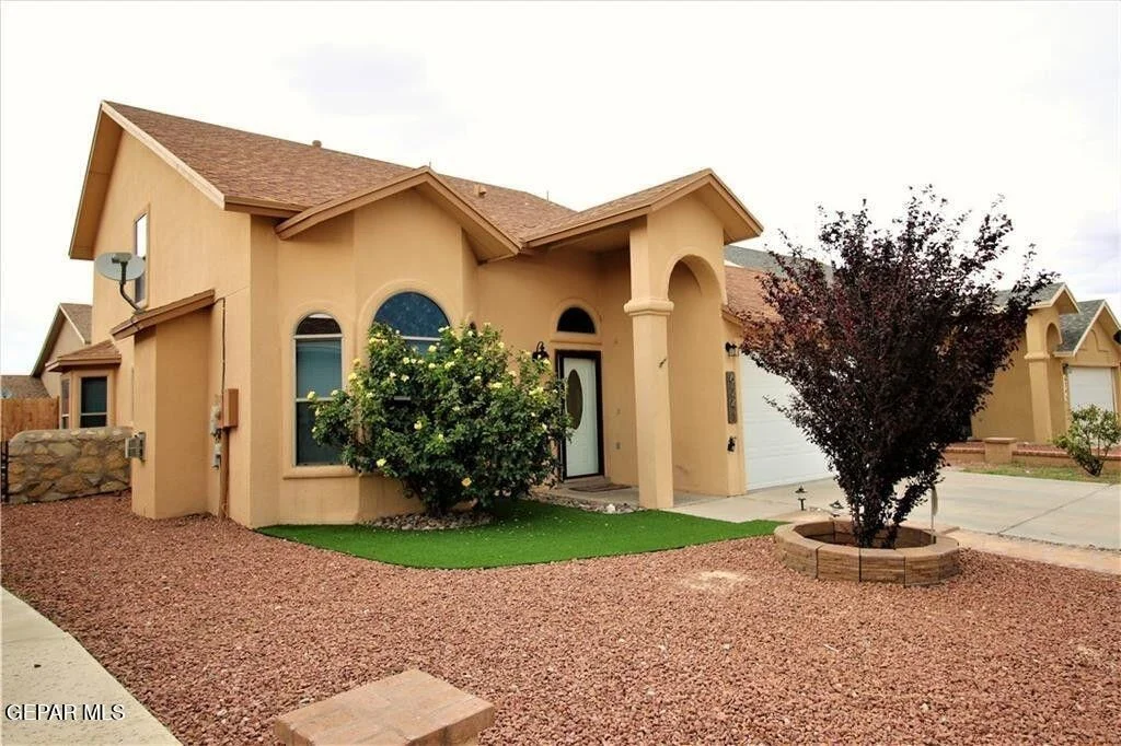 Photo of 6241 LOVEBIRD Lane