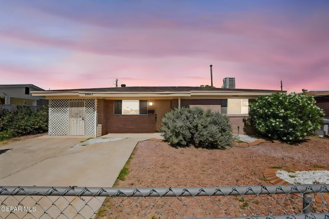 Photo of 4947 AIKEN Lane