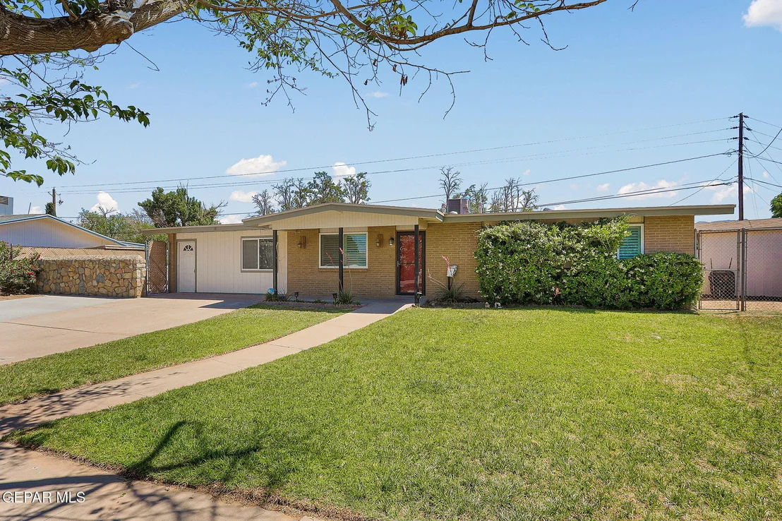 Photo of 4540 Swan Drive Drive