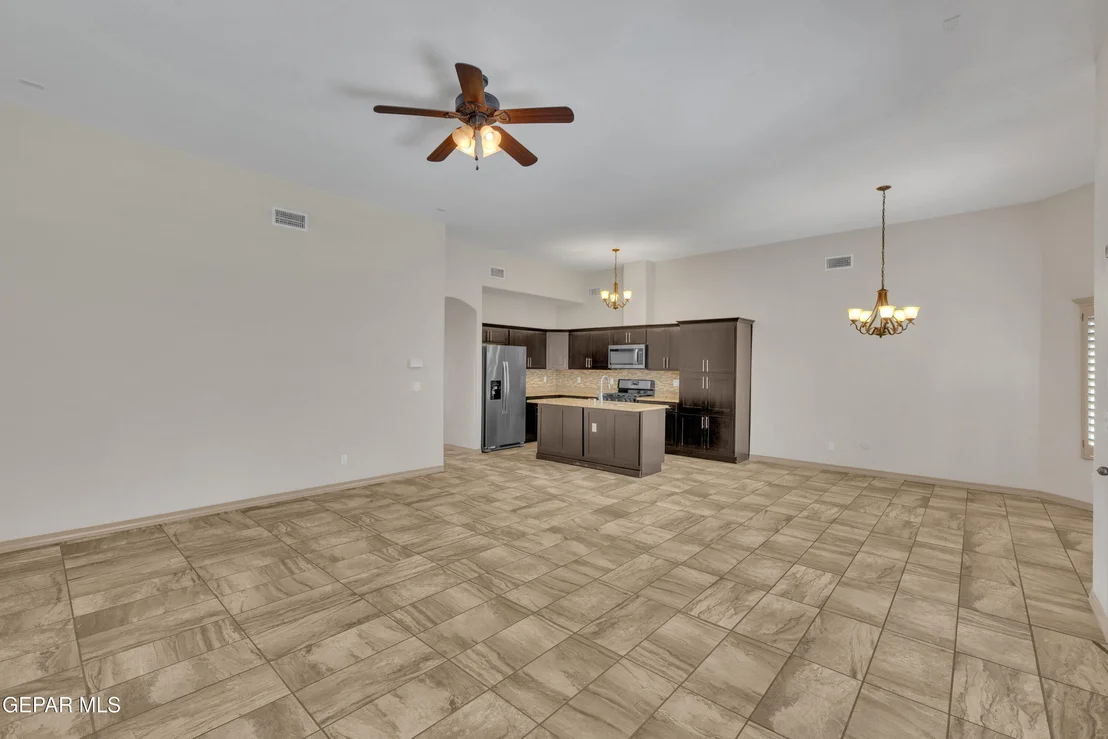 Photo of 7812 ENCHANTED VIEW Drive