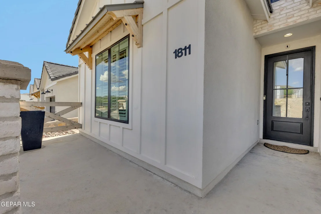 Photo of 1811 Cimarron Park Drive