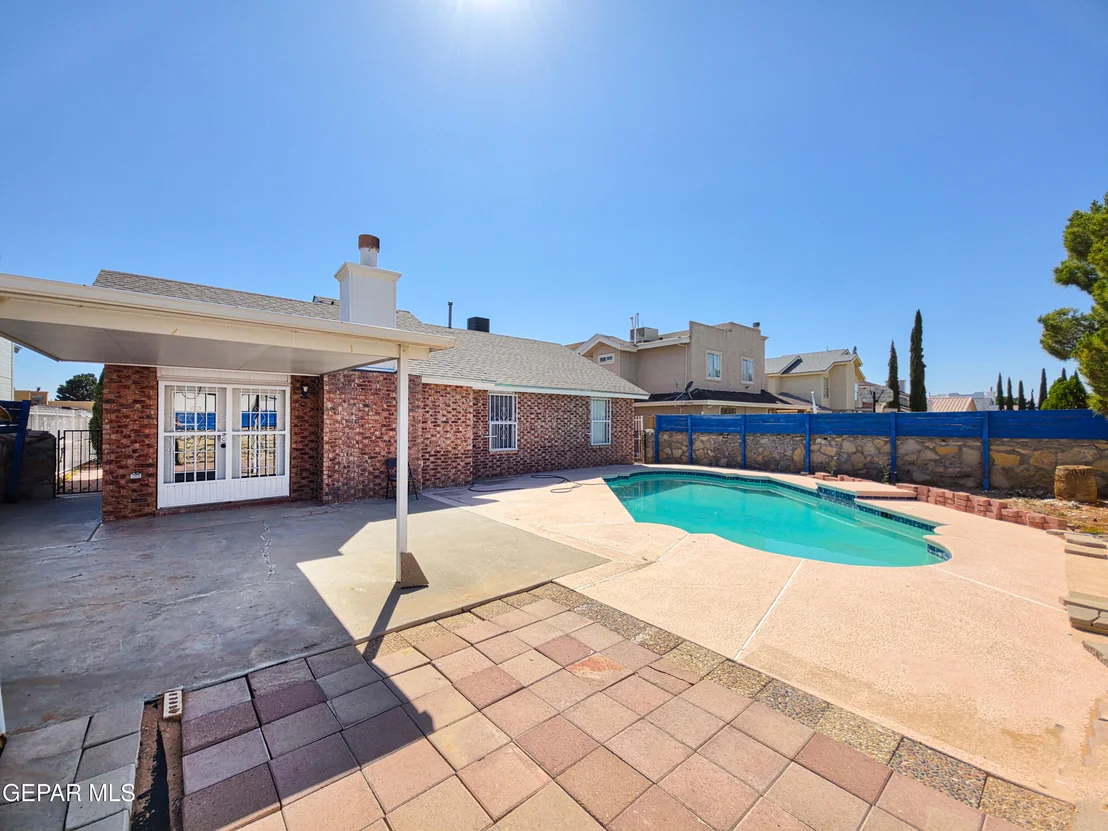 Photo of 12057 AUTUMN GATE Drive