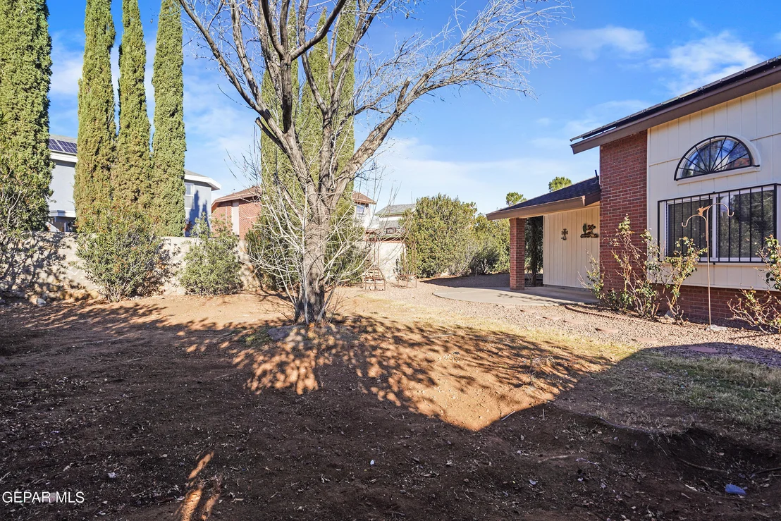 Photo of 5639 SCHWARZKOPF Drive