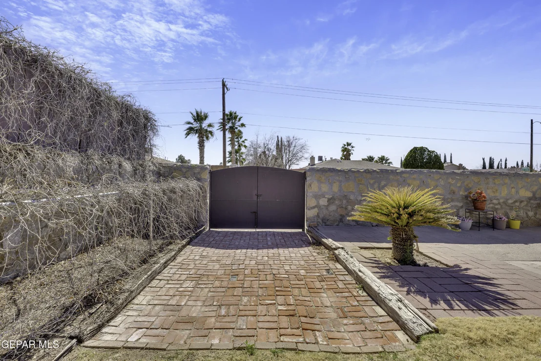 Photo of 2600 Anise Drive
