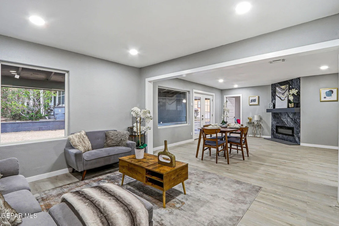 Photo of 1510 N Brown Street