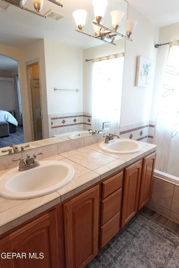 Photo of 5525 IGNACIO FRIAS Drive