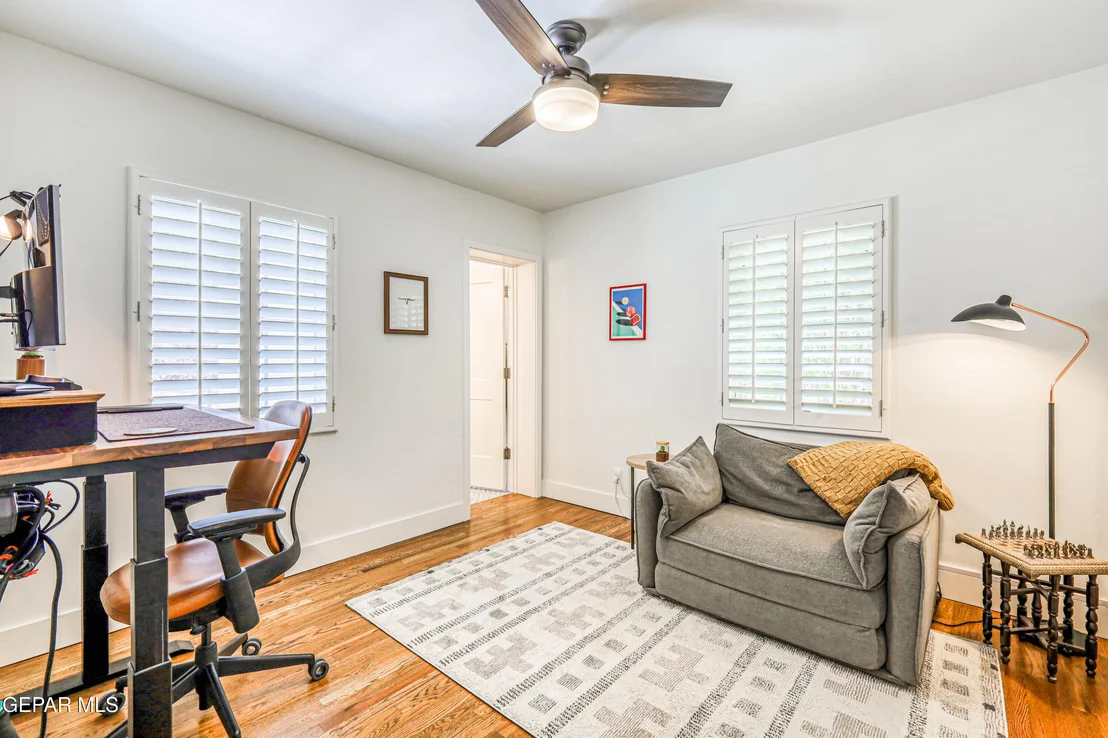 Photo of 2304 FLORENCE