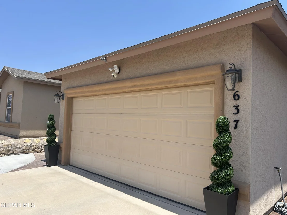Photo of 637 TORRES ALTOS Street