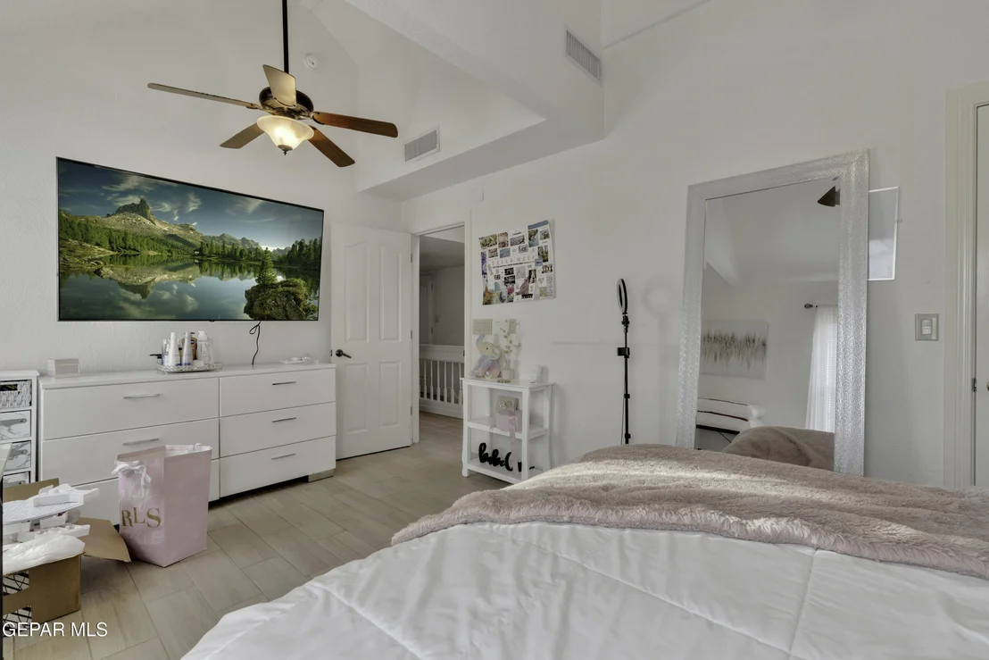 Photo of 512 Mogollon Circle