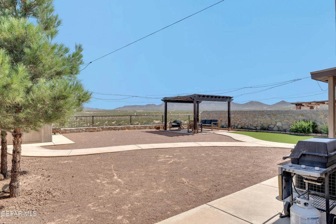 Photo of 3059 MYRIAM Drive