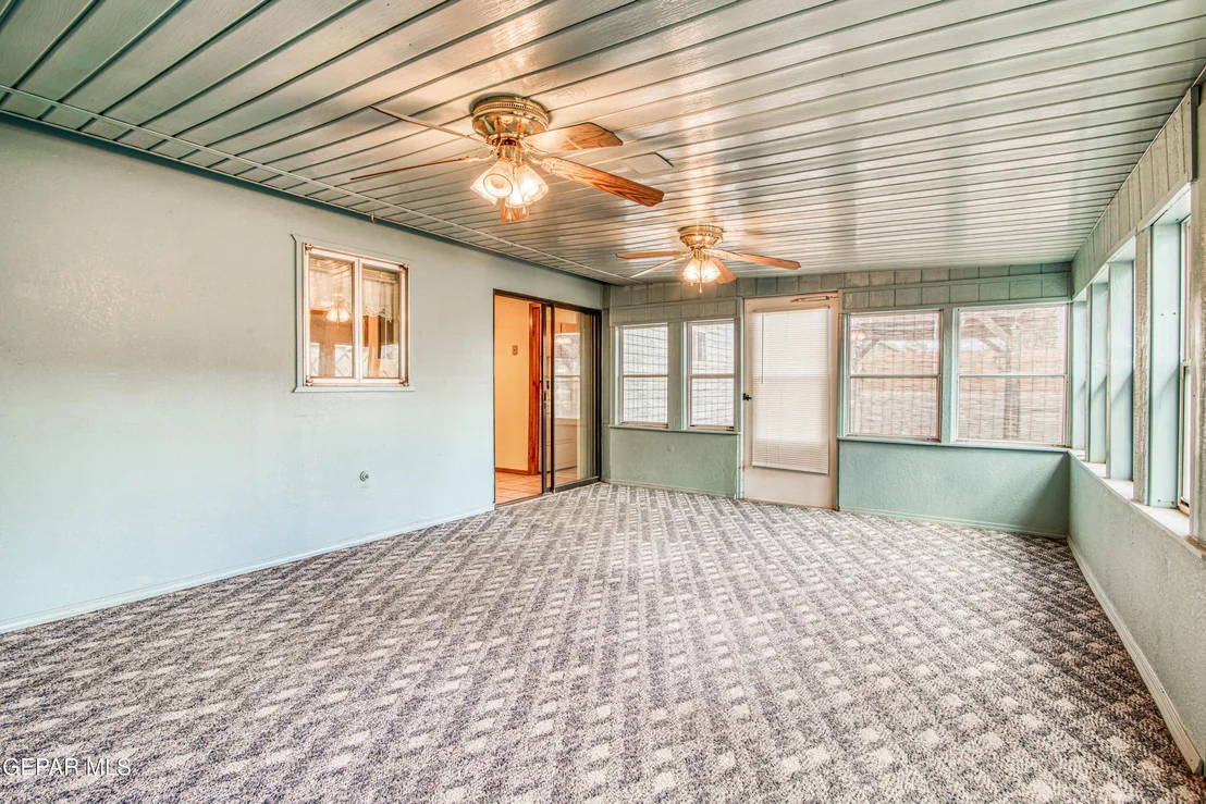 Photo of 5800 NIKE Lane
