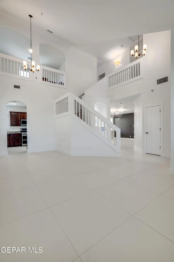 Photo of 3132 Lookout Point Drive