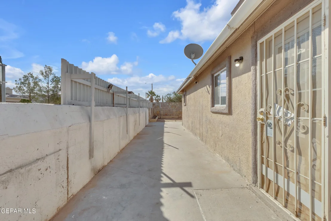 Photo of 12352 Tierra Azteca Drive