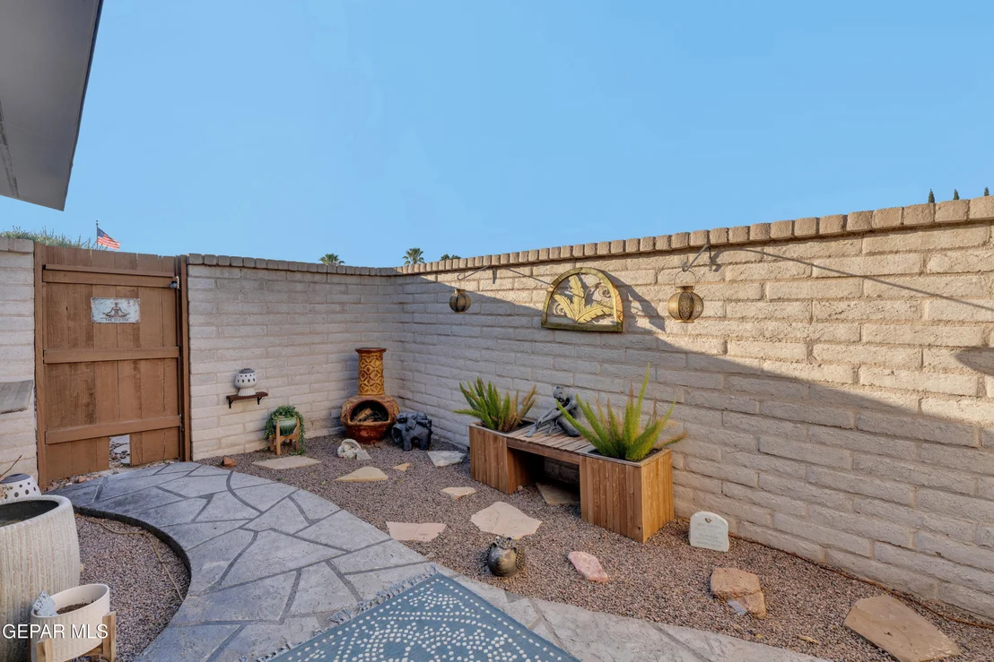 Photo of 1621 TOMMY AARON Drive